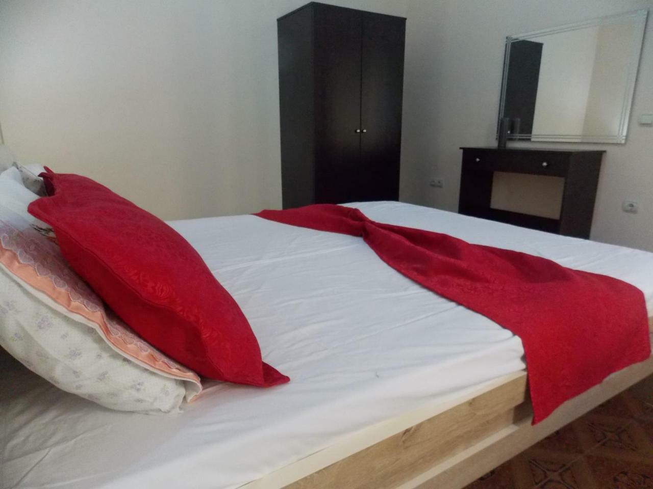 Apartment Dejvi Sarande Luaran gambar