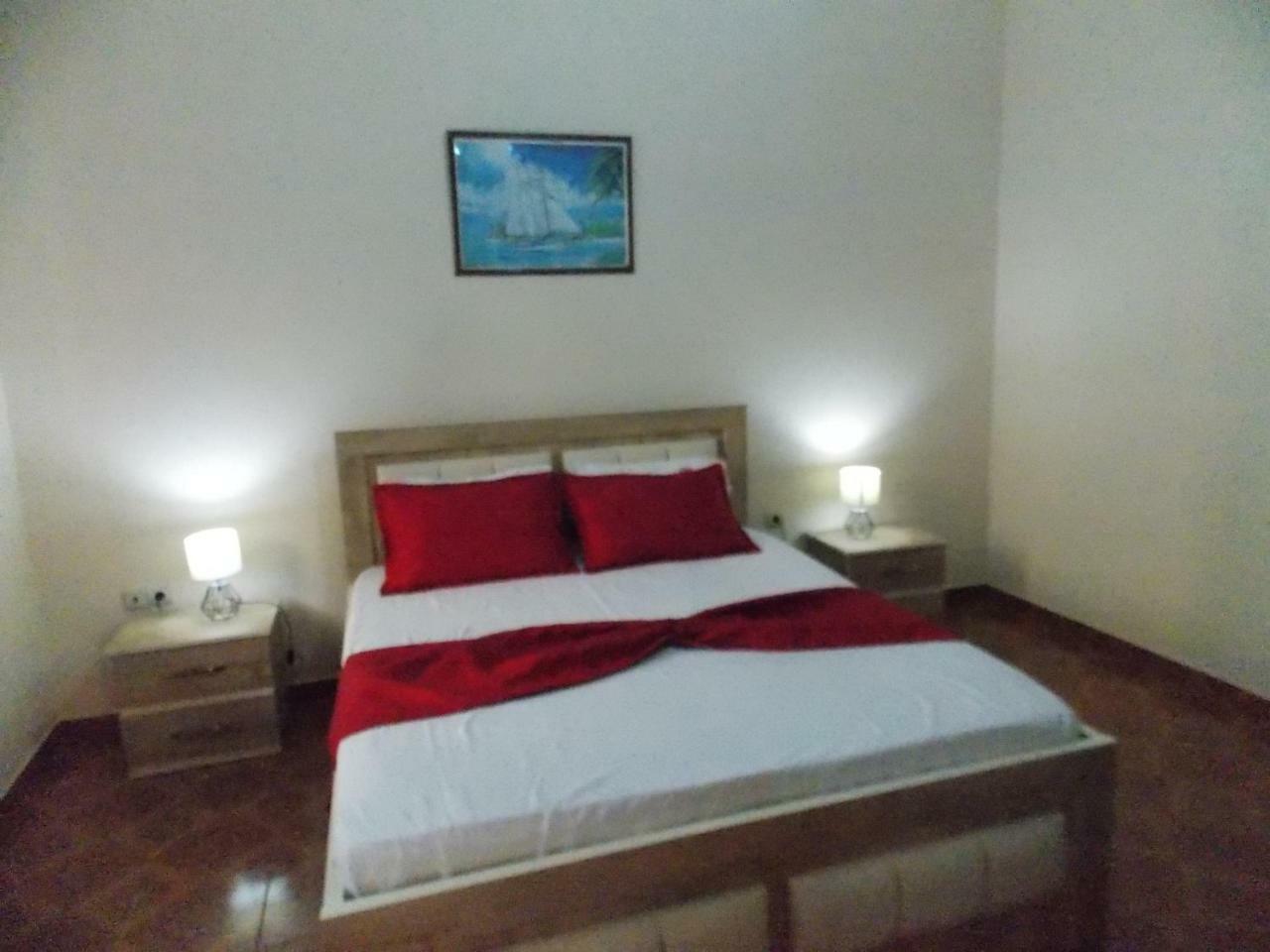 Apartment Dejvi Sarande Luaran gambar